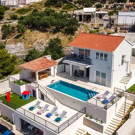 Hill Seget Donji-trogir