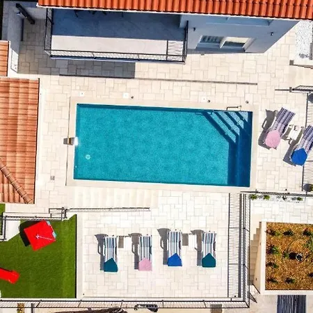 Hill Seget Donji-trogir Seget Donji